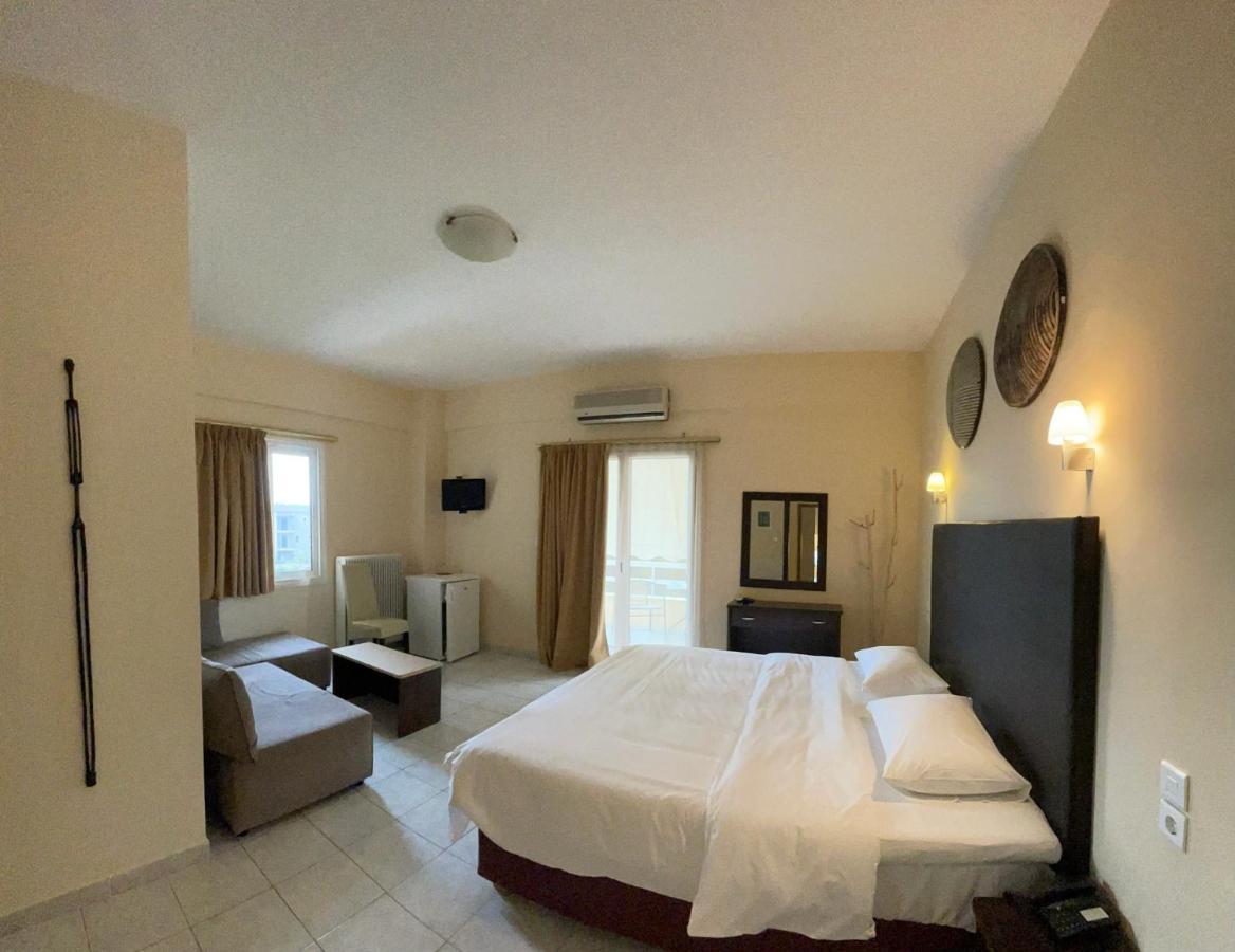Hotel Afrika Eleónasz Kültér fotó