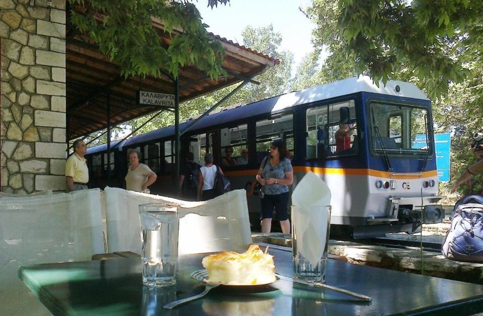 Hotel Afrika Eleónasz Kültér fotó